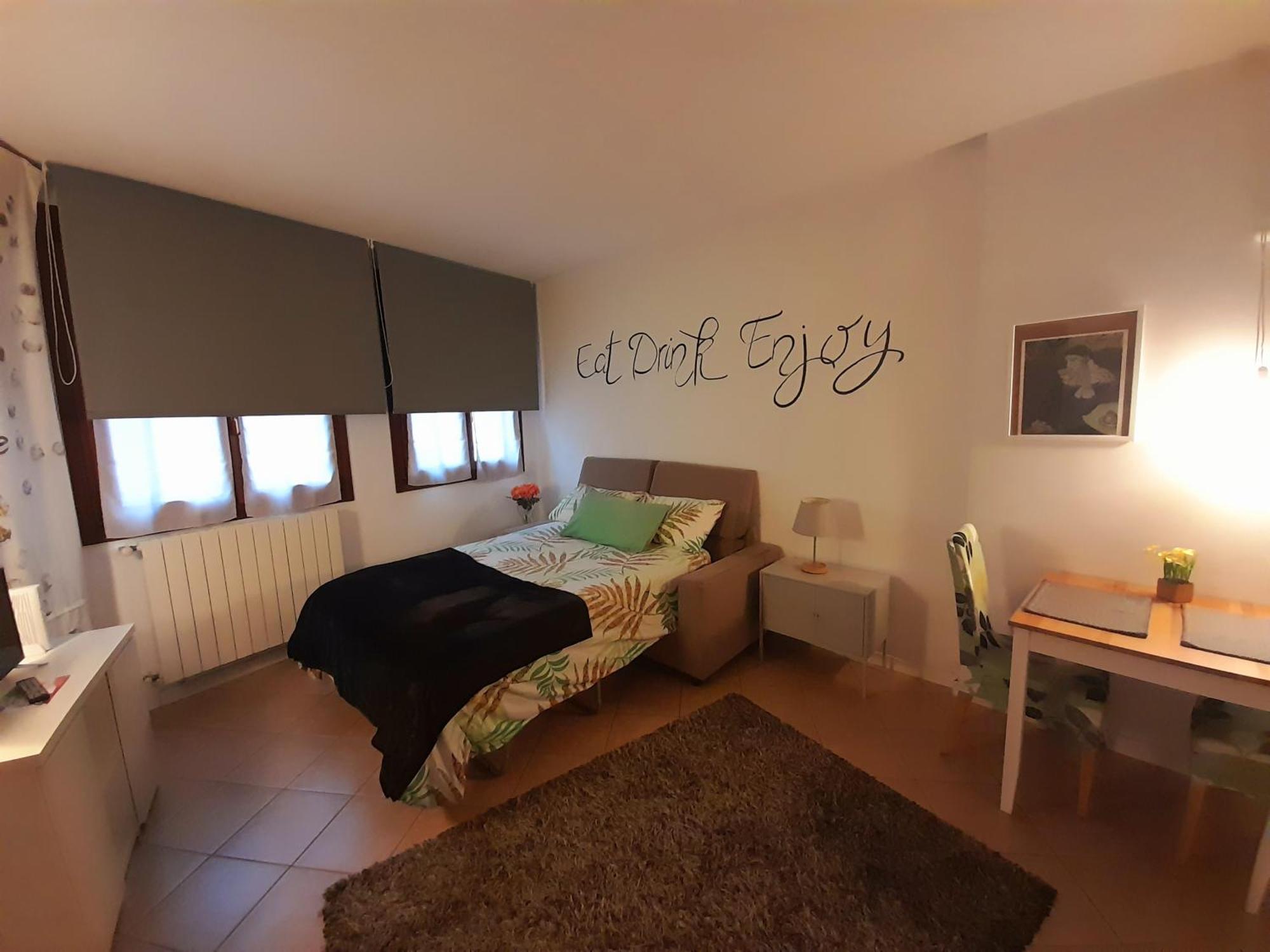 A Casa Di Sole Apartment Arese Bagian luar foto